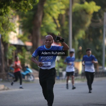 Runner Photo 3462831