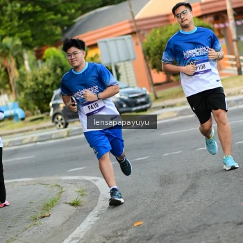 Runner Photo 3462833