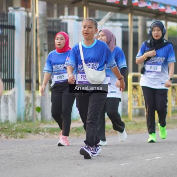 Runner Photo 3462836