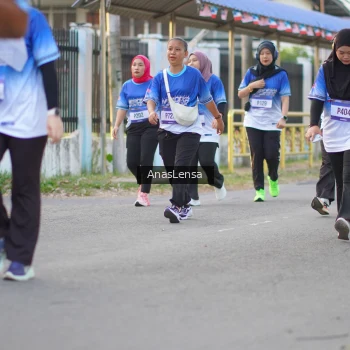 Runner Photo 3462839