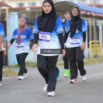 Runner Photo 3462875