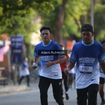 Runner Photo 3462878
