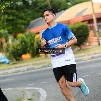 Runner Photo 3462894