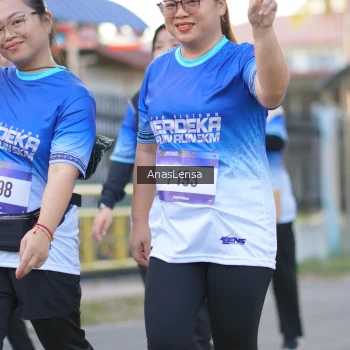 Runner Photo 3462972