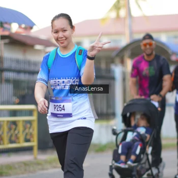 Runner Photo 3462980
