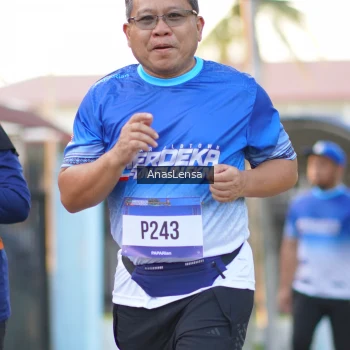 Runner Photo 3463023