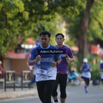 Runner Photo 3463033