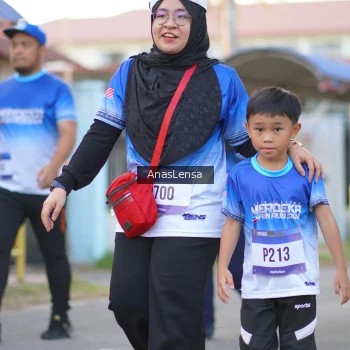Runner Photo 3463043