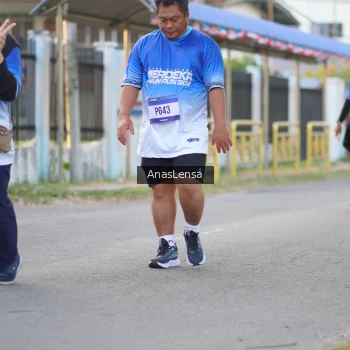 Runner Photo 3463050