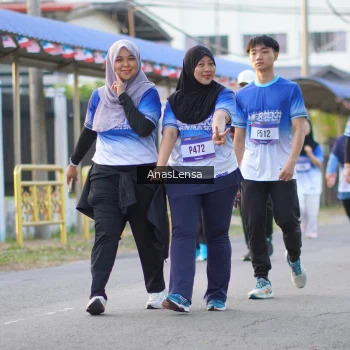 Runner Photo 3463072