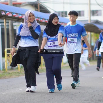 Runner Photo 3463076