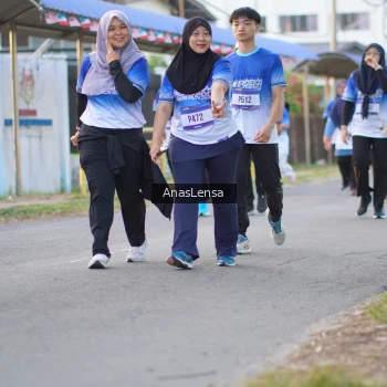 Runner Photo 3463081