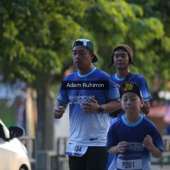 Runner Photo 3463085
