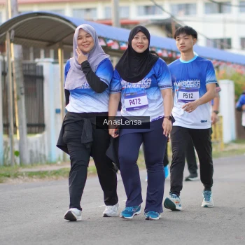 Runner Photo 3463099