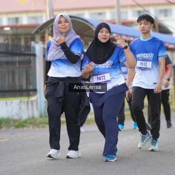 Runner Photo 3463112