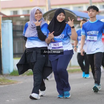 Runner Photo 3463128
