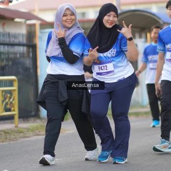 Runner Photo 3463136