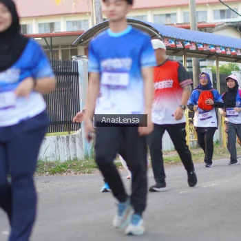 Runner Photo 3463138