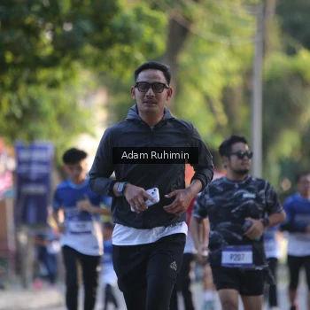 Runner Photo 3463141