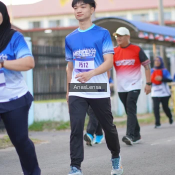 Runner Photo 3463143