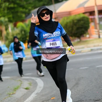 Runner Photo 3463144