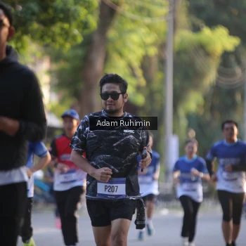 Runner Photo 3463145