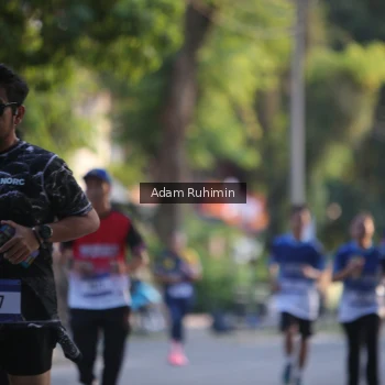 Runner Photo 3463149