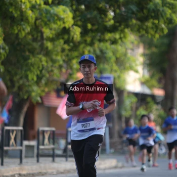 Runner Photo 3463152