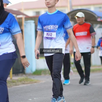 Runner Photo 3463155