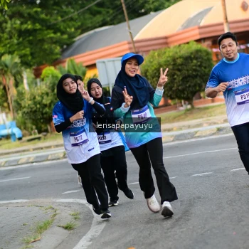 Runner Photo 3463161