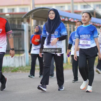 Runner Photo 3463170