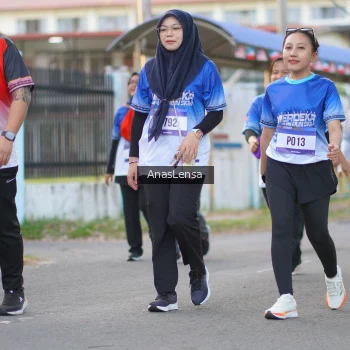 Runner Photo 3463172