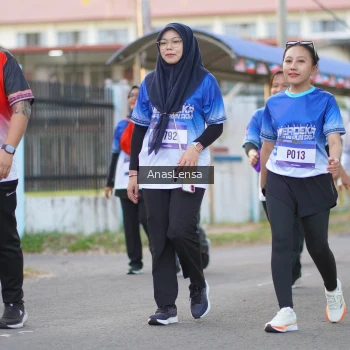 Runner Photo 3463175