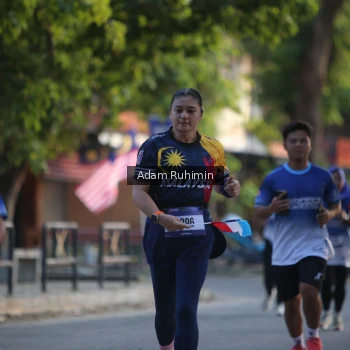 Runner Photo 3463180