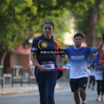 Runner Photo 3463183