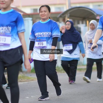 Runner Photo 3463197