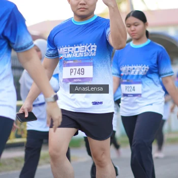 Runner Photo 3463234