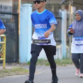 Runner Photo 3463255