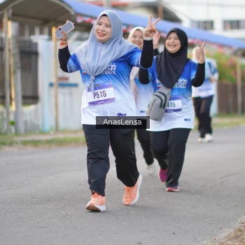 Runner Photo 3463315