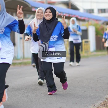 Runner Photo 3463320