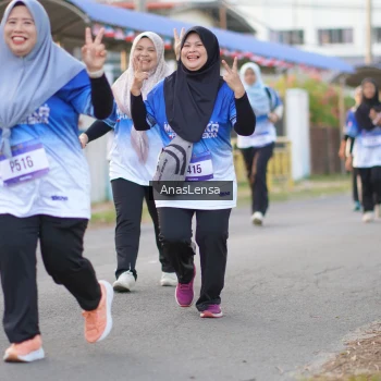 Runner Photo 3463334
