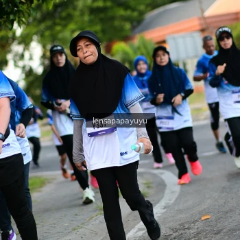 Runner Photo 3463375