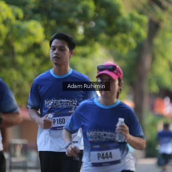 Runner Photo 3463383
