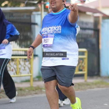 Runner Photo 3463387