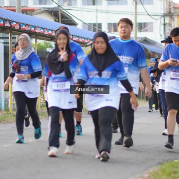 Runner Photo 3463390