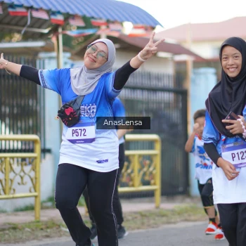 Runner Photo 3463425