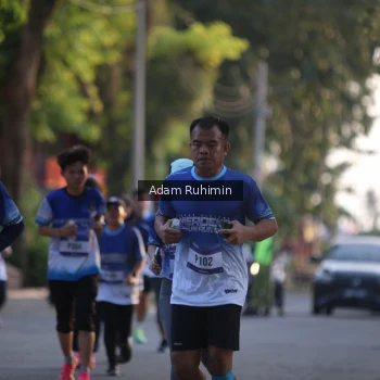 Runner Photo 3463433