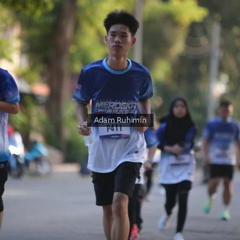 Runner Photo 3463456