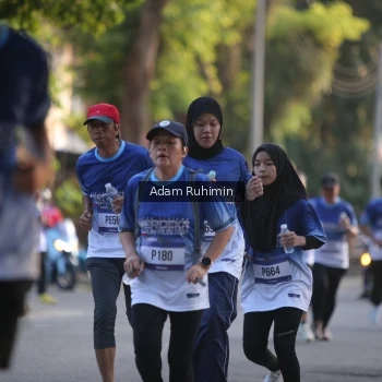 Runner Photo 3463459