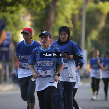 Runner Photo 3463460